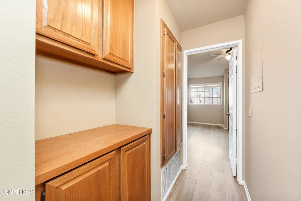 422 Country Club Drive B, Simi Valley, California 93065 home-pic-30